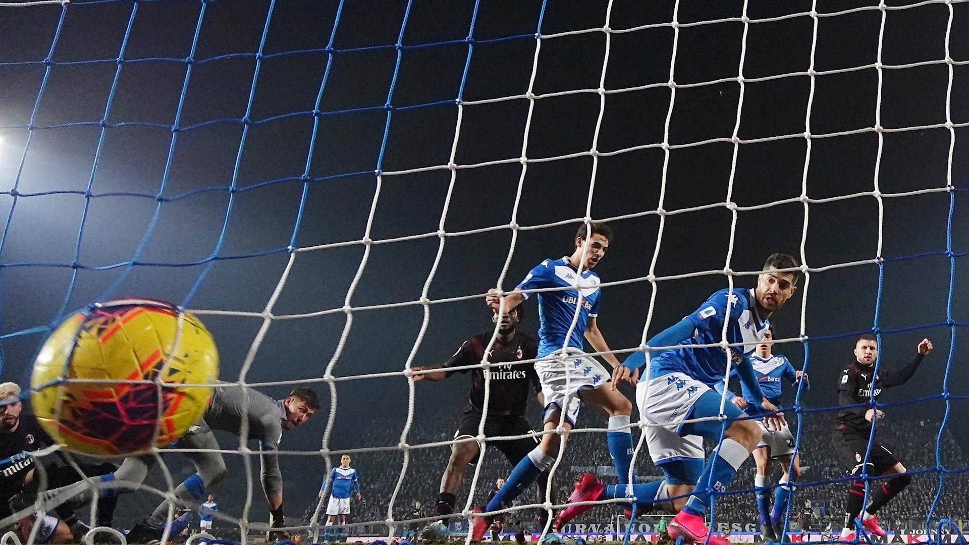 Rebic le da otra victoria al Milán con gol en últimos minutos - milan-rebic-serie-a-italia