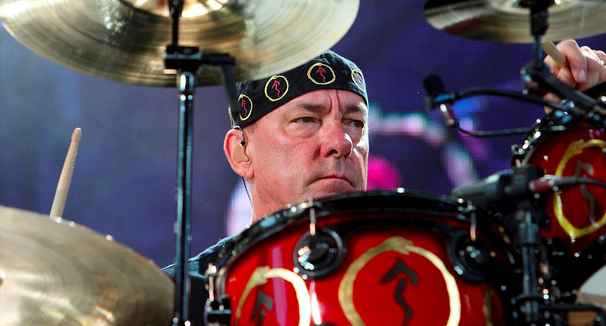 Murió Neil Peart, baterista de Rush