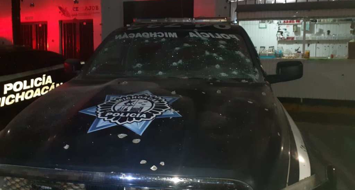 Balean patrulla de Michoacán en el municipio de Epitacio Huerta