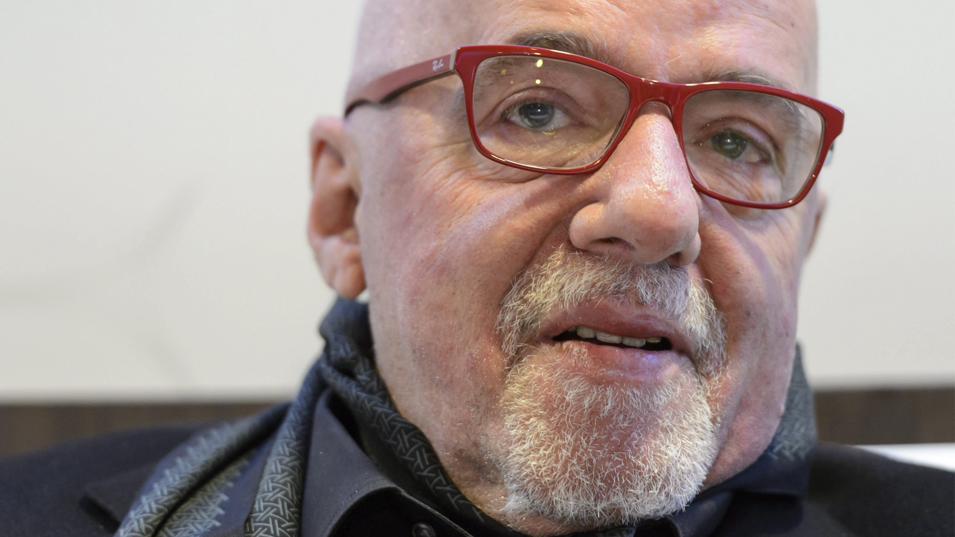 Paulo Coelho destruirá borrador de libro que escribía con Kobe Bryant