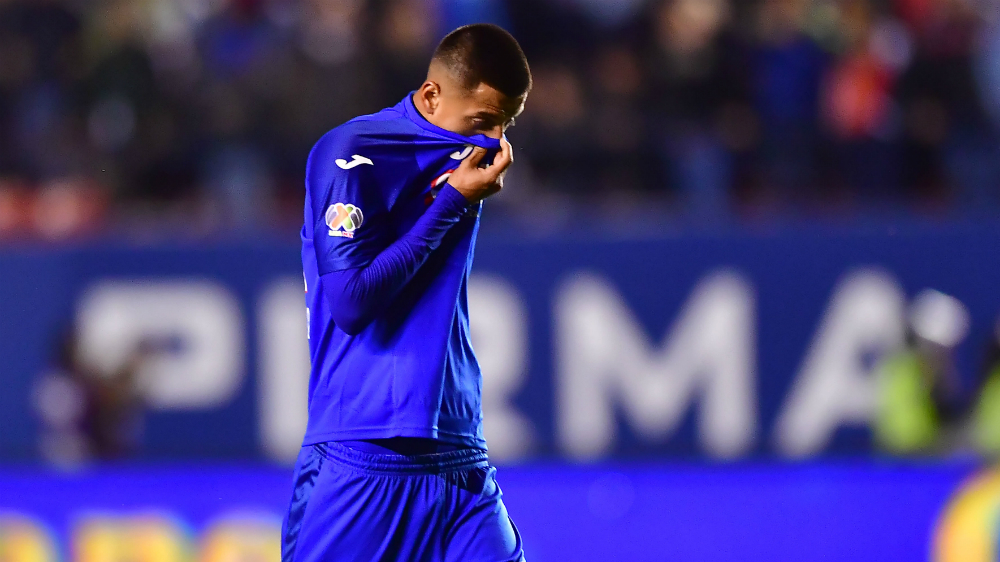 Cruz Azul pierde en San Luis y entra en crisis