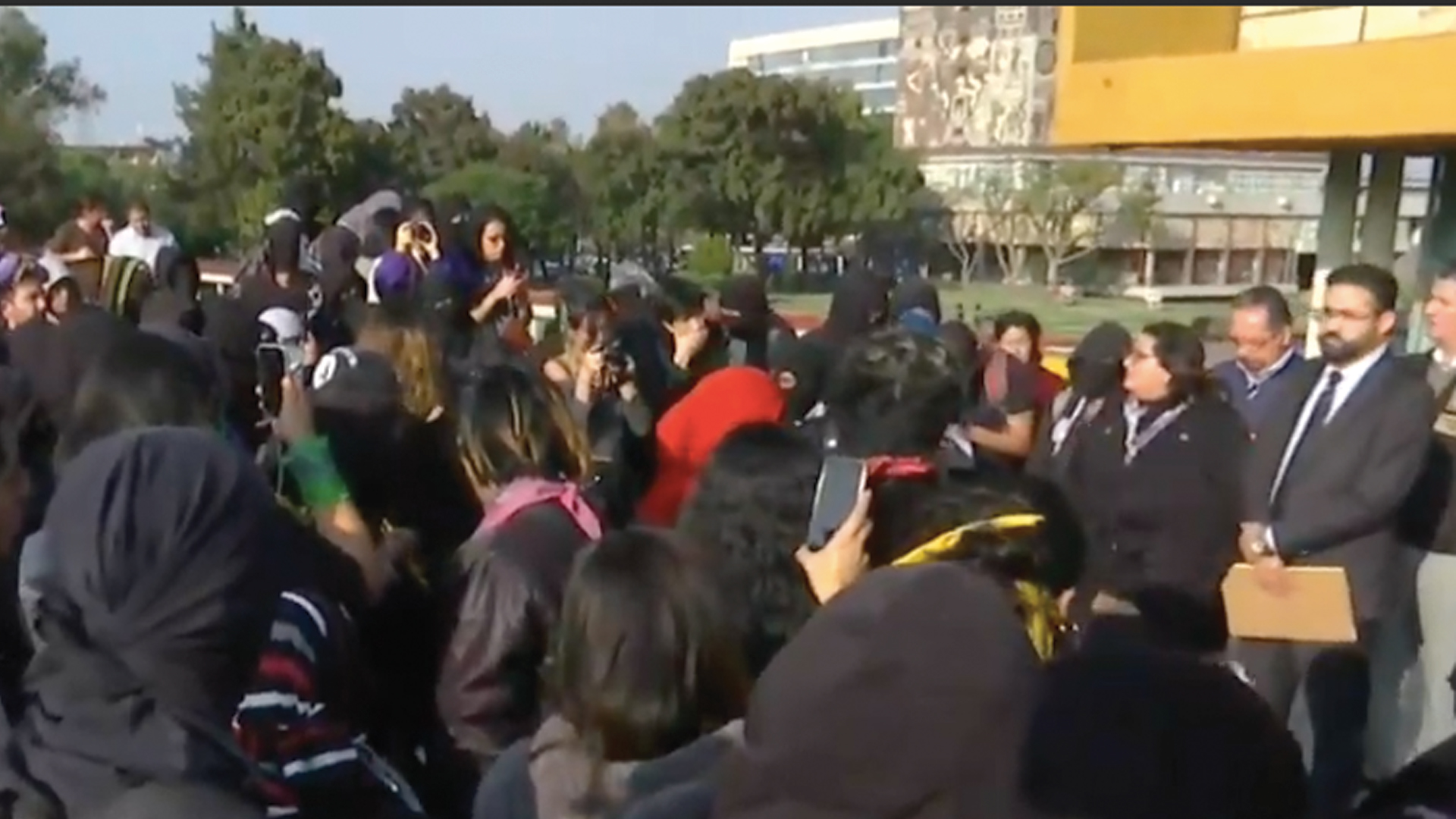 Habrá ocho movilizaciones en la Ciudad de México este viernes