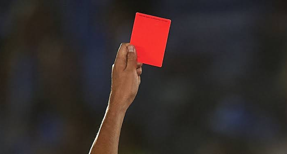 Detienen a árbitro con arma de fuego en el Deportivo los Galeana