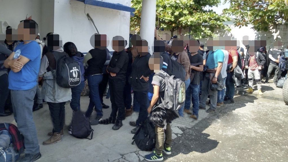 Rescatan a 117 migrantes en Las Choapas, Veracruz