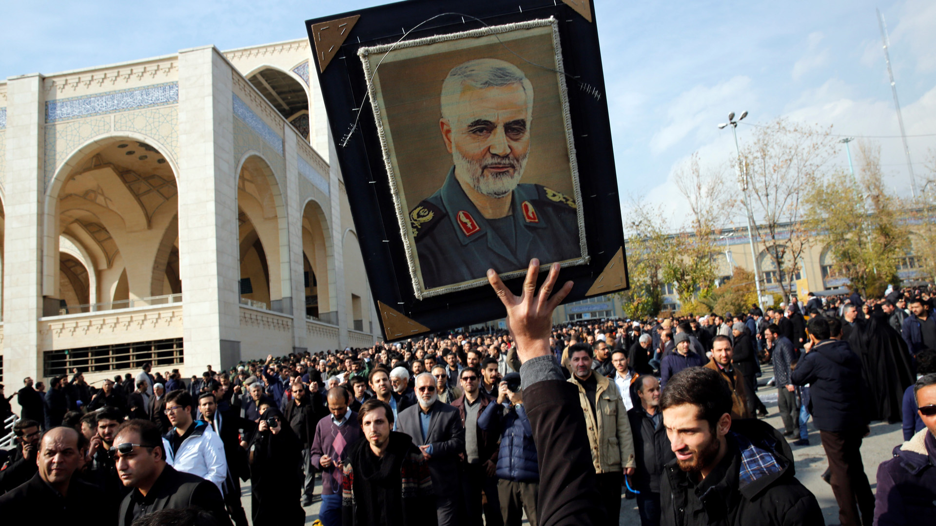 Líder iraní promete venganza por asesinato del general Soleimani