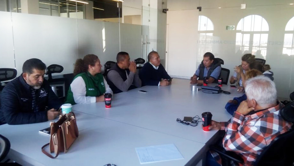 Gobierno capitalino se compromete con comerciantes del mercado Hidalgo - reunion-con-locatarios-del-mercado-hidalgo