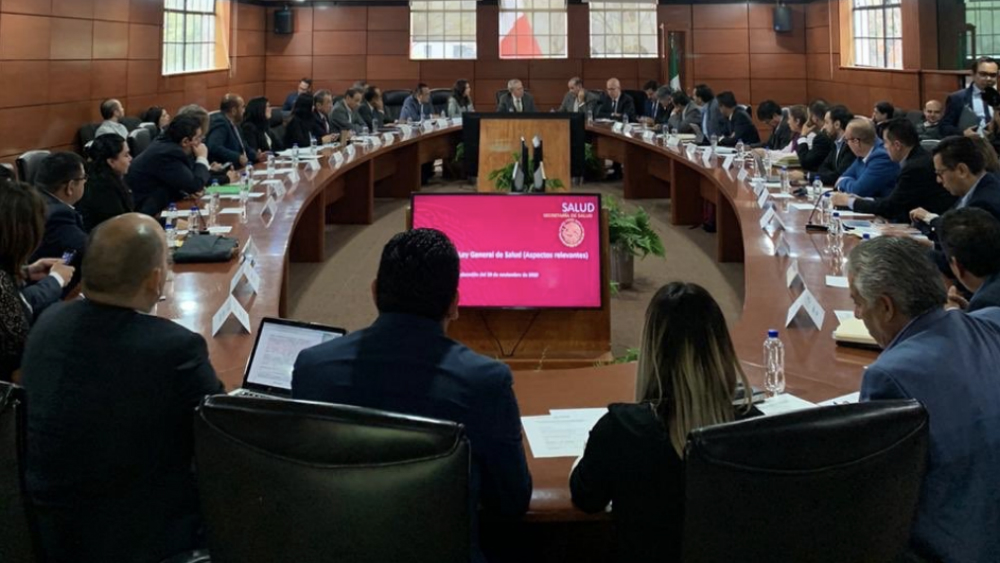 Gobernadores panistas aceptan adhesión al Insabi