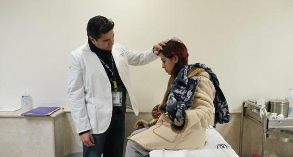 #Video IMSS salva a mujer herida por bala perdida en la cabeza
