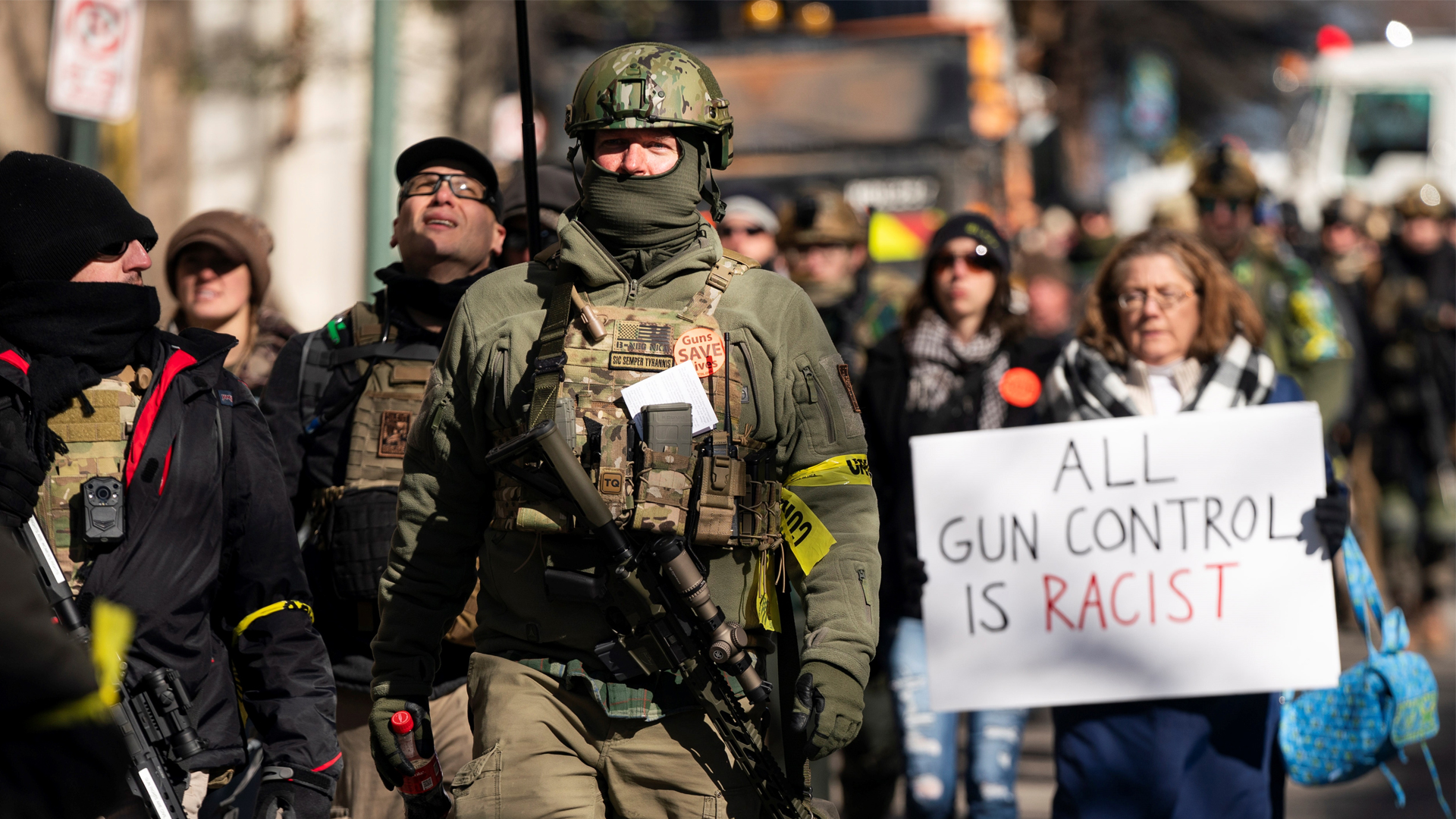 Miles protestan contra propuesta de control de armas en Virginia - richmond2