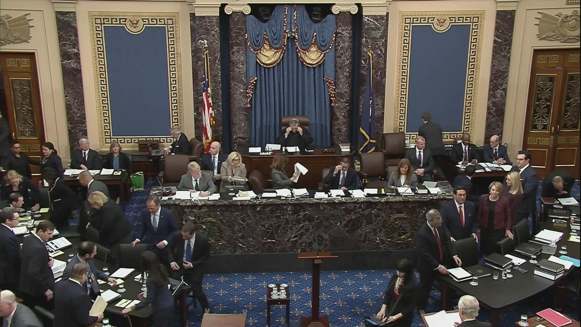 Senado rechaza moción que obligaría a Casa Blanca a entregar documentos en juicio político