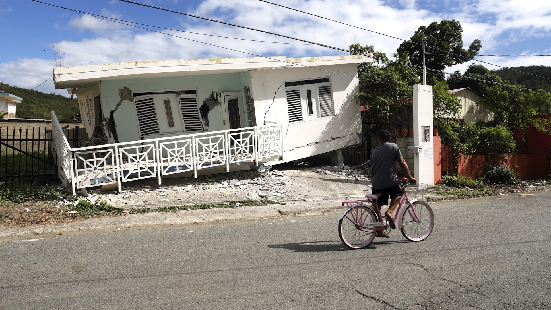 Nuevo sismo magnitud 6.4 sacude a Puerto Rico
