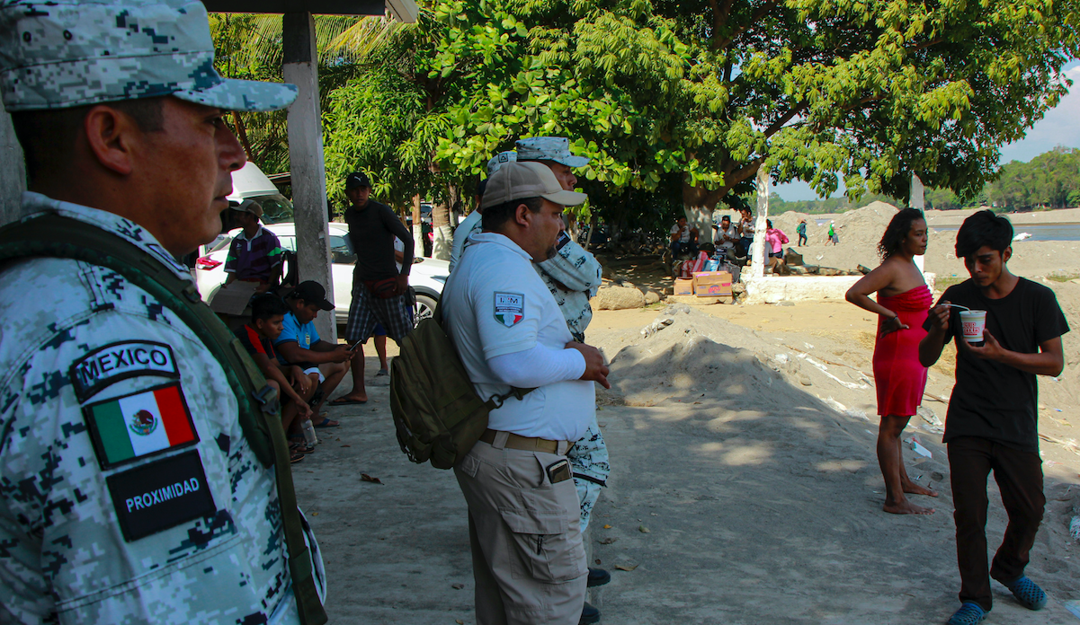 Atiende SRE a migrantes en albergues, campamentos e iglesias de Guatemala