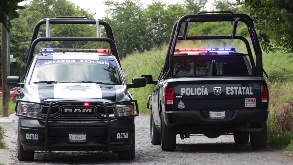 Detienen en Colima a cuatro sujetos con armas y droga