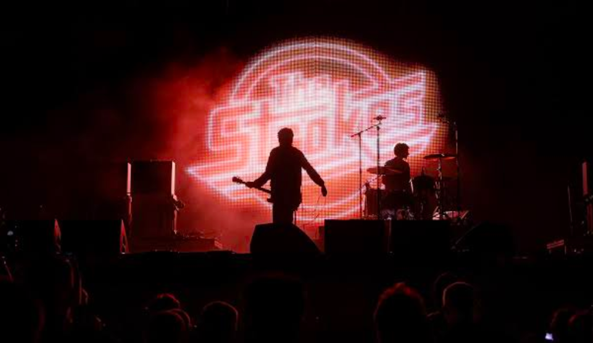 The Strokes estrena sencillo ‘Ode to the Mets’ y anuncia nuevo disco