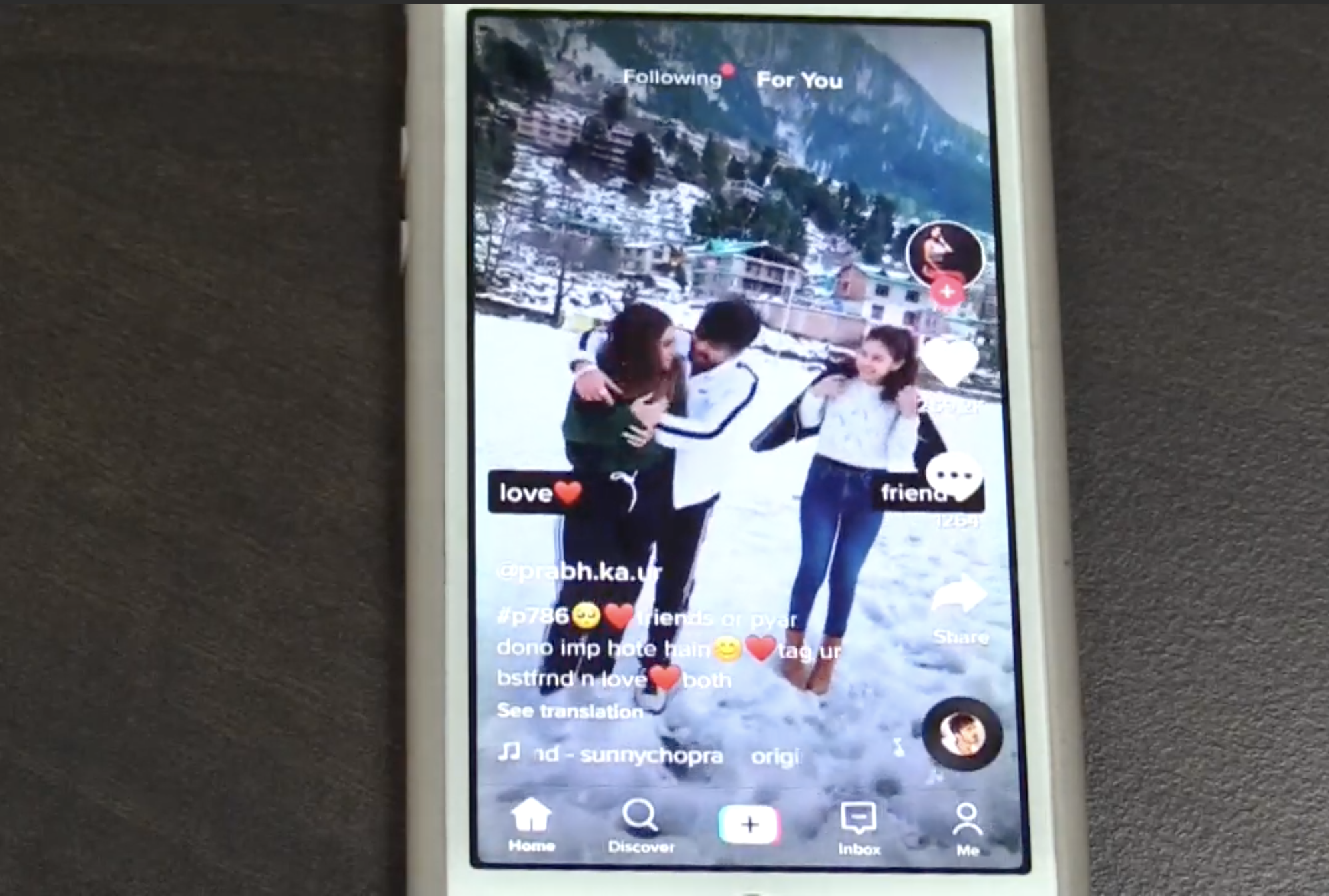 ‘TikTok’, la red social que convierte a jóvenes en famosos arrasa en la India