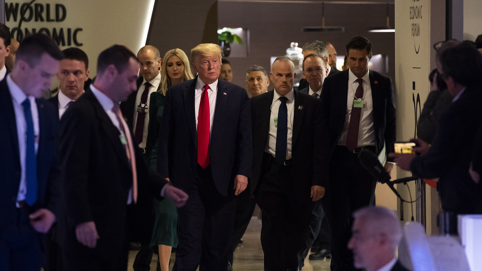 Trump y Thunberg cruzan reproches sobre crisis climática en Davos - trump-en-foro-economico-mundial-de-davos