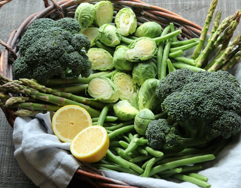 Todo lo que debes saber sobre el ayuno intermitente - verduras