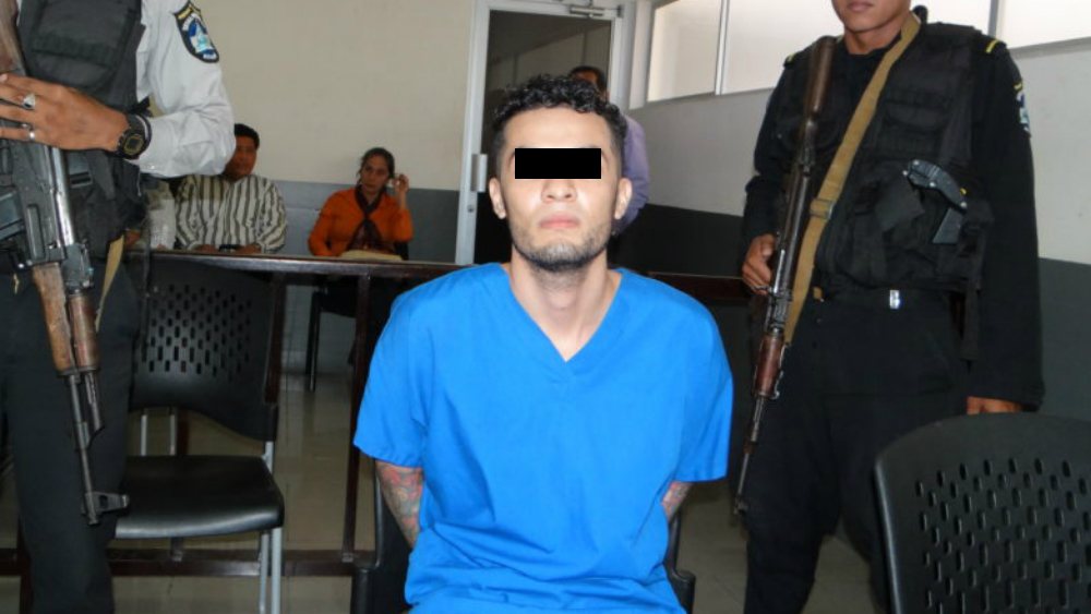 Condenan a pena máxima a nicaragüense que enterró viva a una adolescente