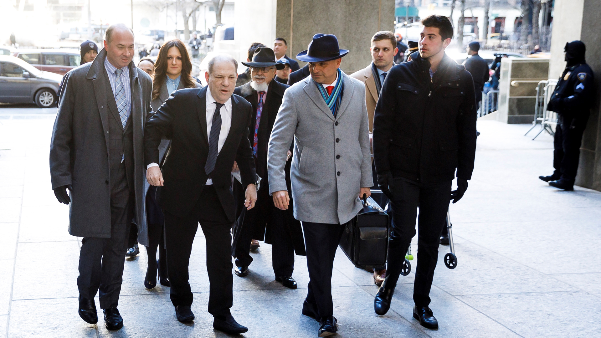 Fiscalía de NY retrata a Weinstein como ‘monstruo depredador’ en juicio