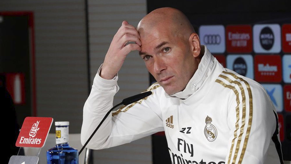 Zidane desaira guiño de la selección francesa