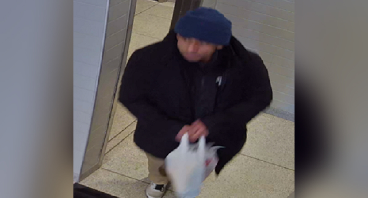 Hombre abusa sexualmente de niña de tres años en baño de McDonald’s