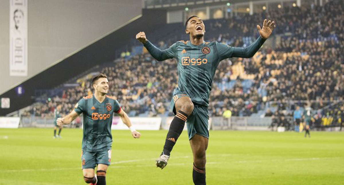 Ajax derrota al Vitesse y clasifica a la semifinal de la Copa