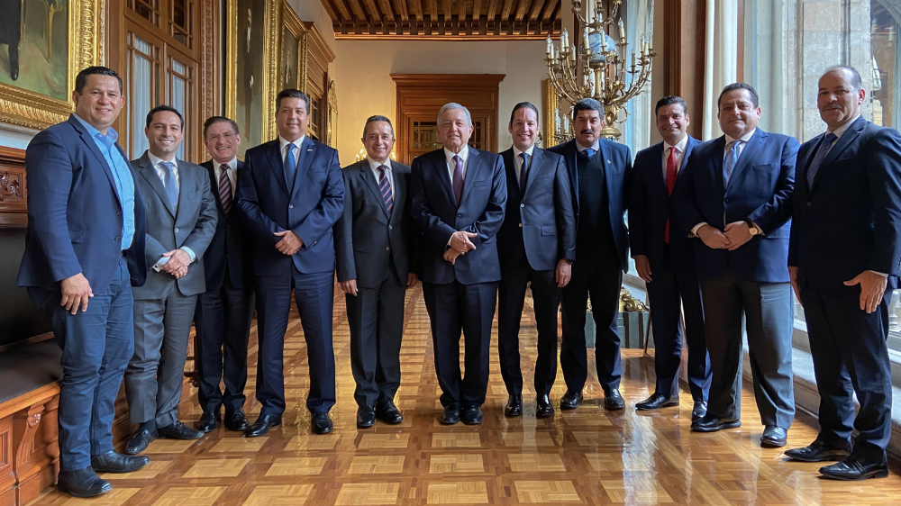 Sin acuerdos AMLO y gobernadores del PAN sobre Insabi