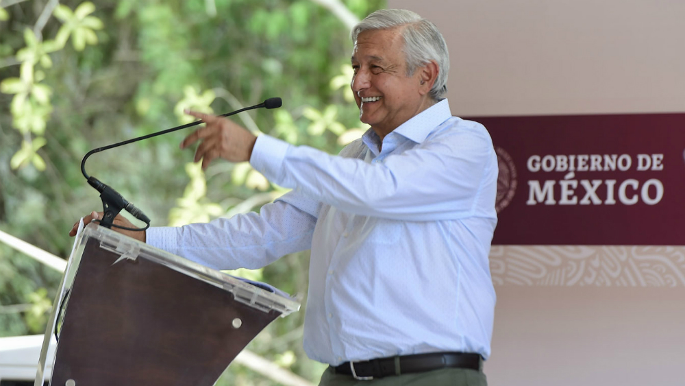 Eran eminencias para provecho personal, dijo AMLO tras salida del director del Instituto de Neurología