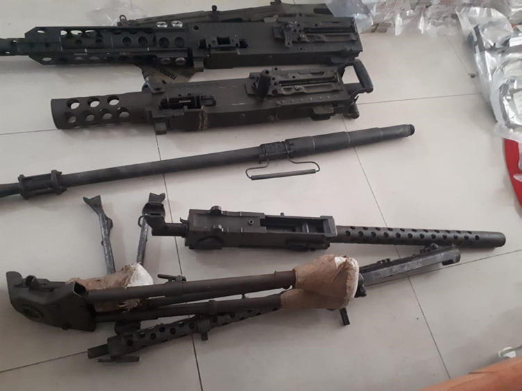 Vinculan a proceso a mujer detenida en posesión de 11 rifles - armas-largas-decomisadas-a-mujer