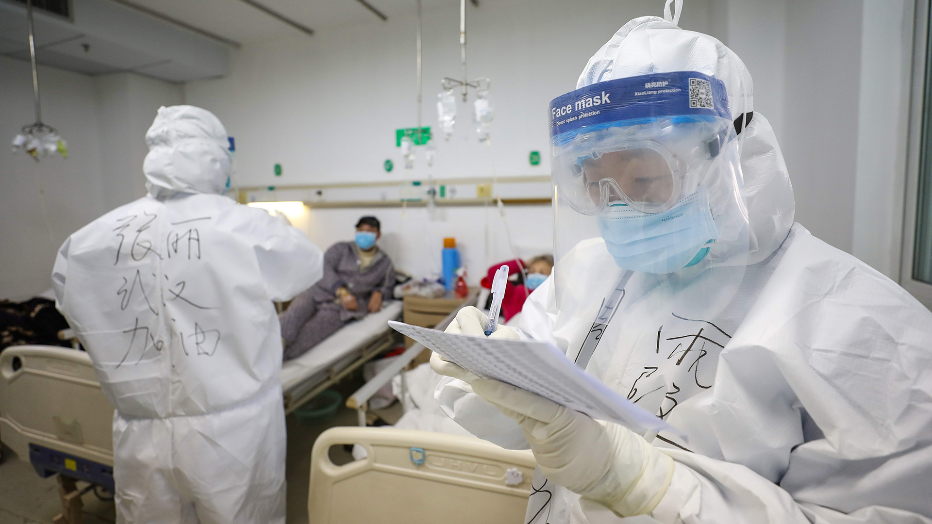 Suman 2 mil 236 muertos por Covid-19 en China Suman 2 mil 236 muertos por Covid-19 en China