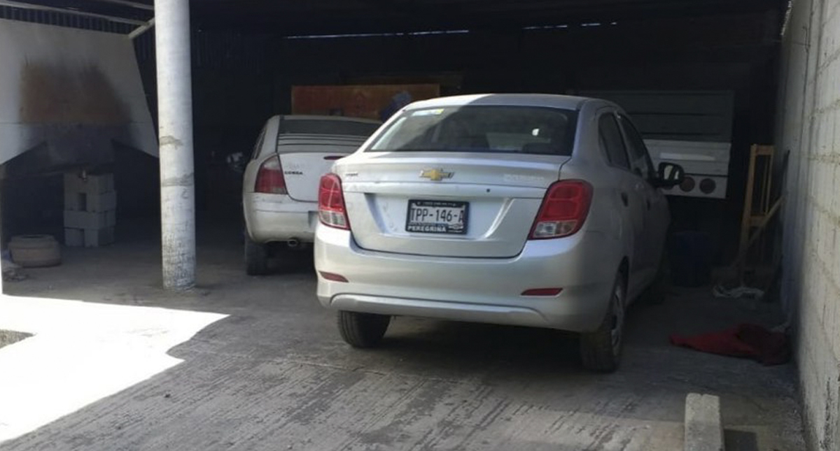 Avanza investigación de homicidio de estudiantes en Puebla; aseguran tres inmuebles - auto-del-conductor-de-uber-asesinado-en-puebla