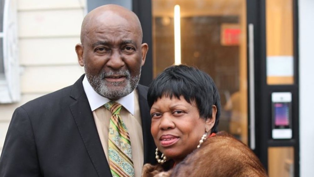 Historia de fugitivo que ocultó su pasado a su familia se vuelve viral