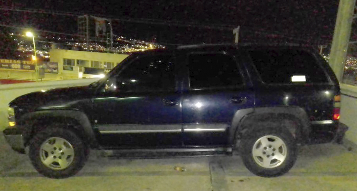 Rescatan en Chiapas a siete indocumentados transportados en camioneta - camioneta-en-la-que-viajaban-migrantes-en-chiapa