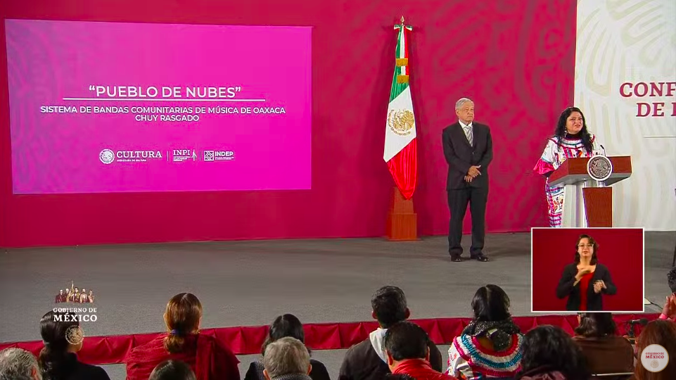 Es mejor una flauta que un fusil, asegura AMLO durante entrega de instrumentos - captura-de-pantalla-2020-02-03-a-las-070833