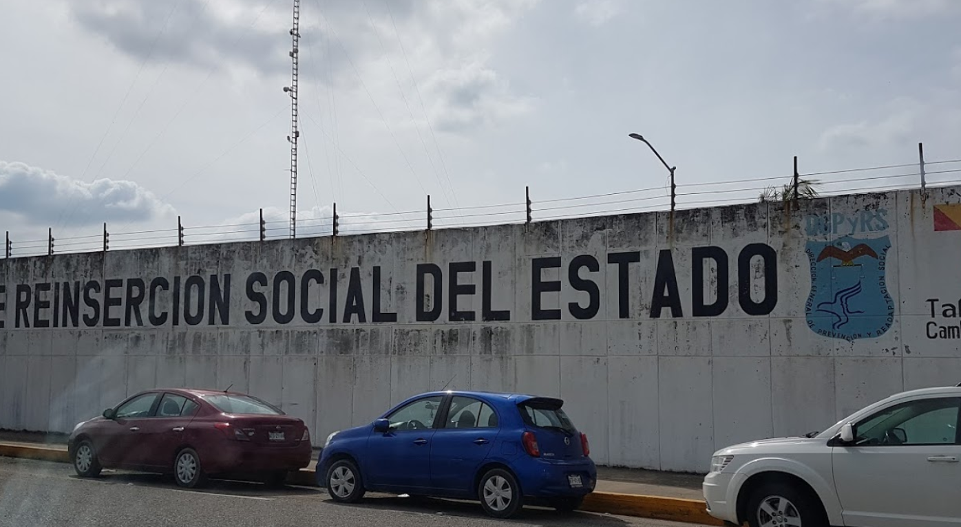 Reportan 11 internos lesionados tras riña en el penal de Villahermosa, Tabasco