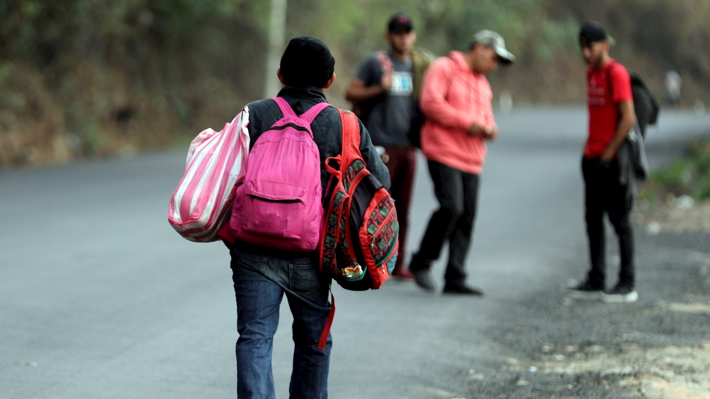 Segunda caravana de migrantes hondureños entró a Guatemala legalmente