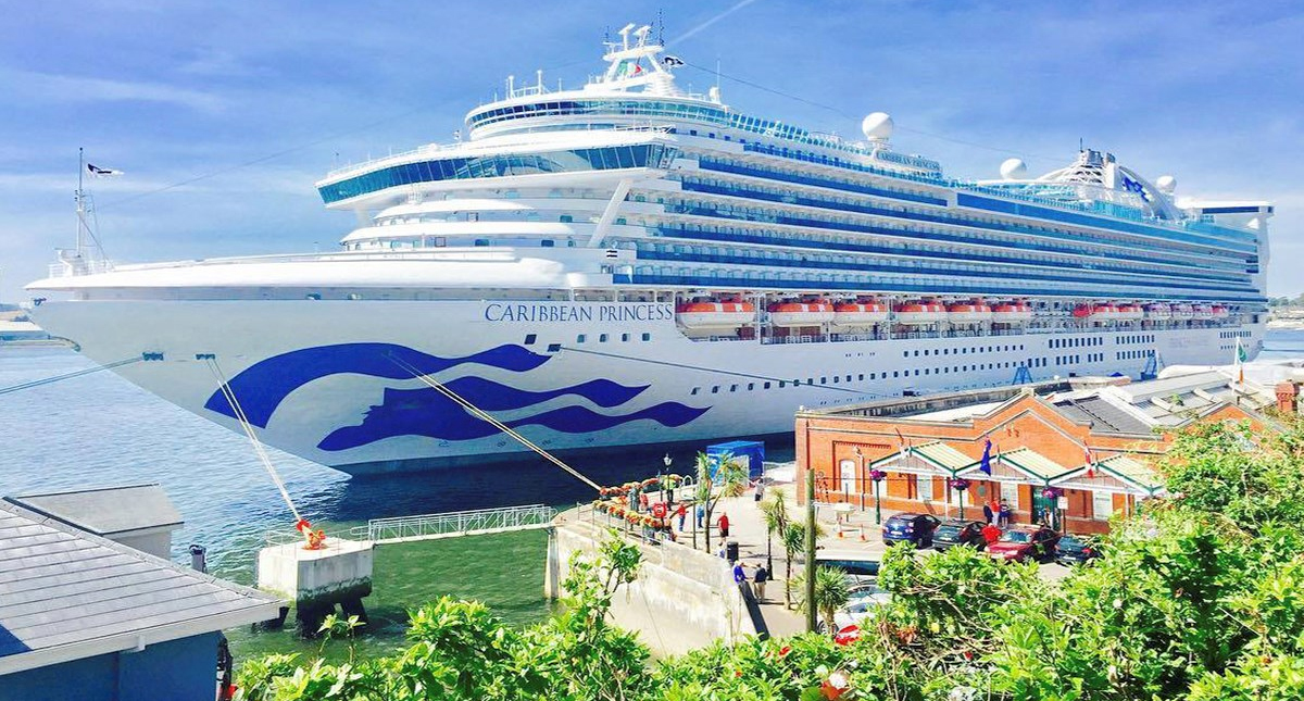 Suspenden crucero por brote de gastroenteritis que infectó a 300 personas