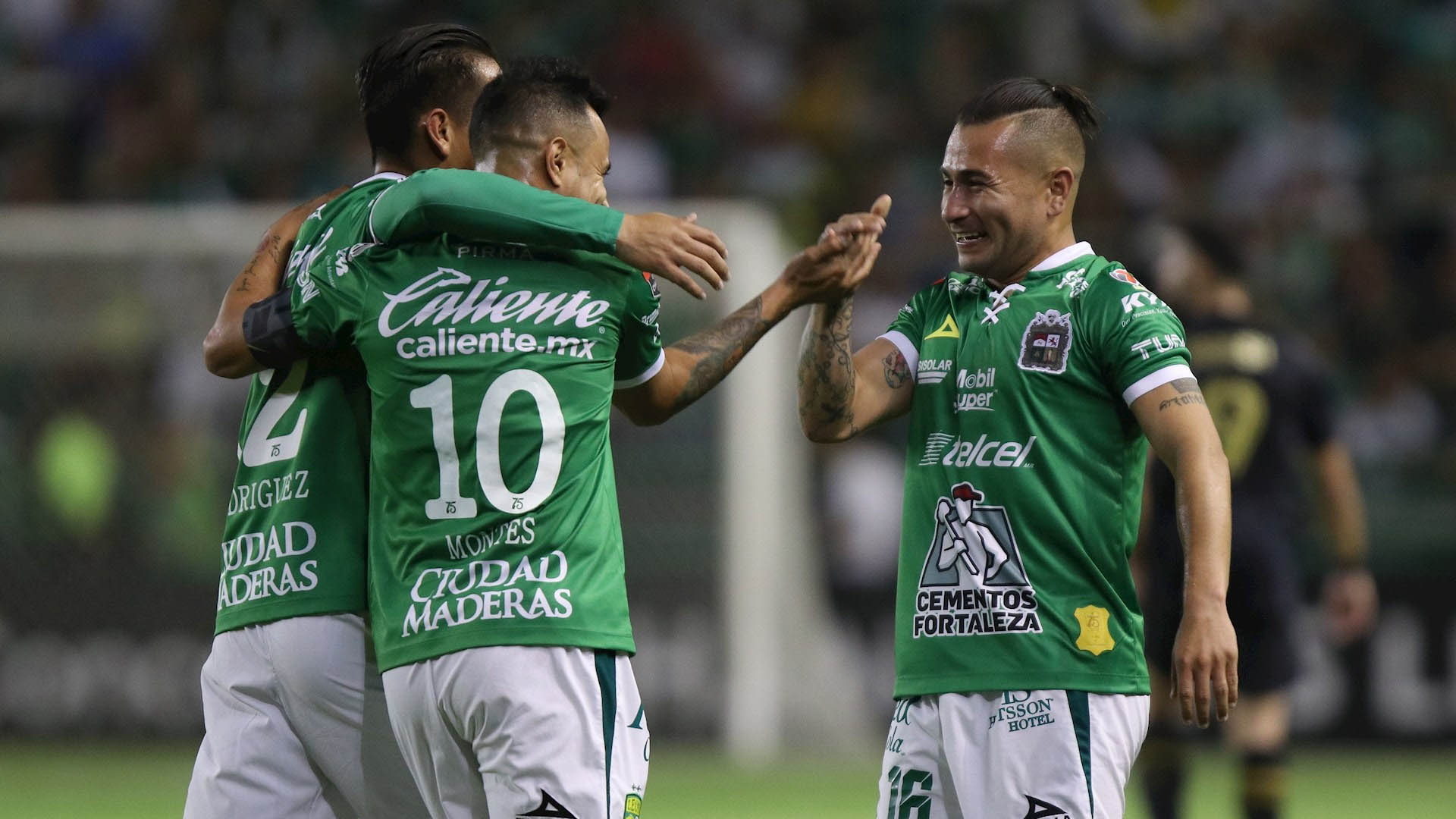León vence a LAFC en la ida de octavos de Liga de Campeones de Concacaf