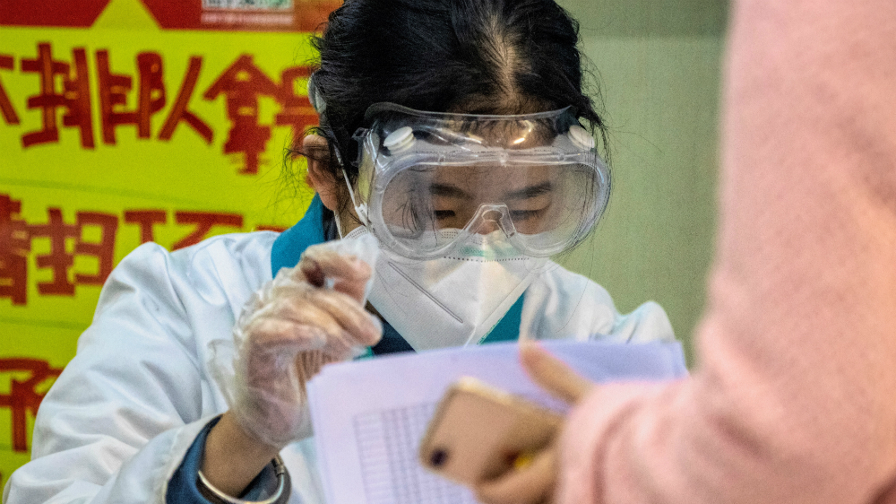 OMS dice que se tardará 18 meses en desarrollar una vacuna contra coronavirus