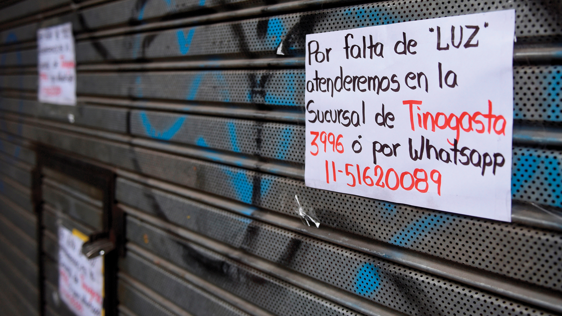 Apagones afectan a Buenos Aires en medio de ola de calor