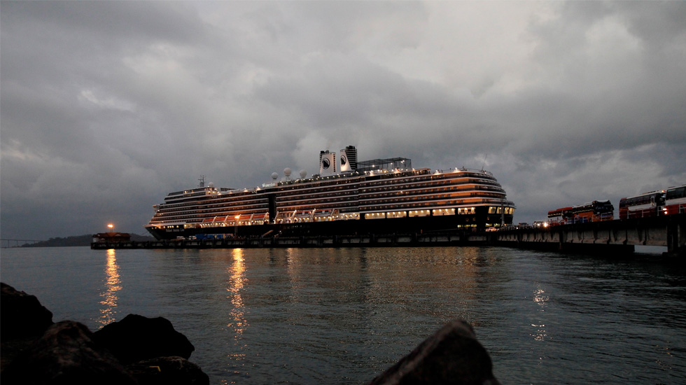 Pasajera del crucero que atracó en Camboya da positivo de Covid-19 Pasajera del crucero que atracó en Camboya da positivo de Covid-19