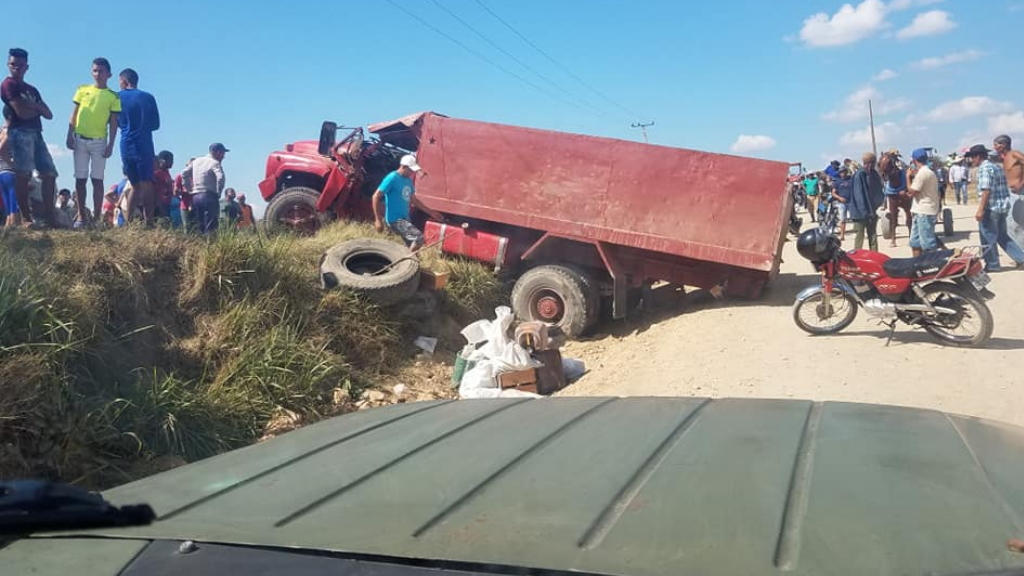 Accidente de camión en Cuba deja tres muertos - cuba-accidente-camion-muertos-heridos-2