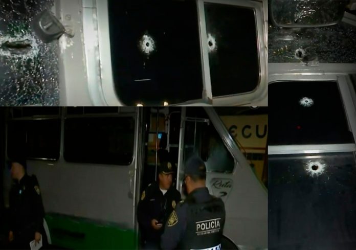 Disparan contra conductor de microbús y su acompañante en la CDMX - disparos-de-arma-de-fuego-en-microbus-de-la-cdmx