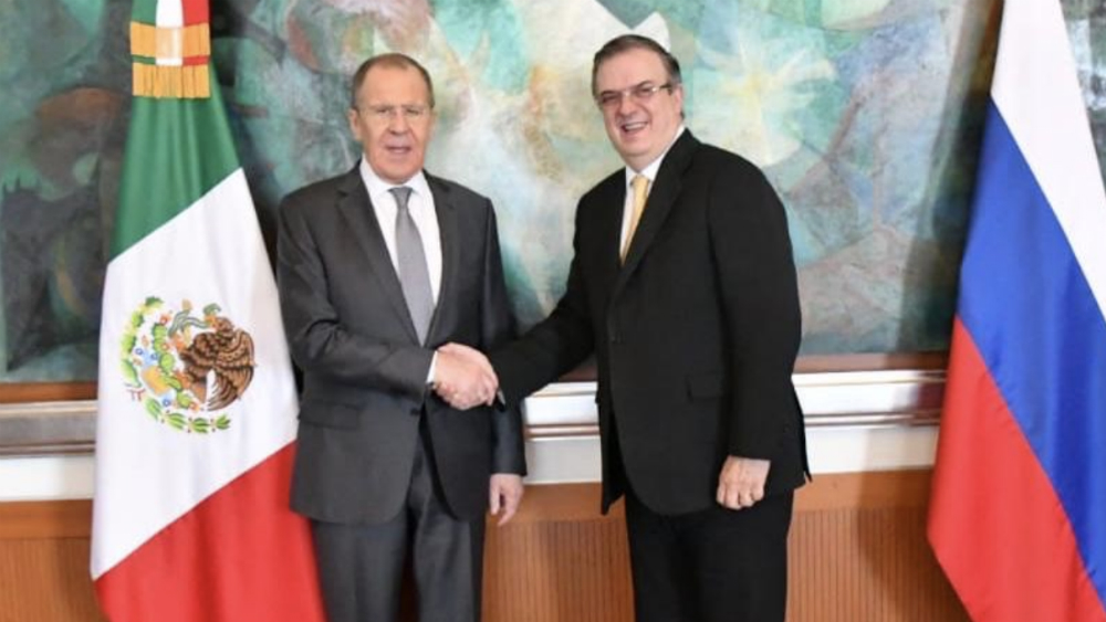 Rusia y México abordan desarme, ONU y mercado de tequila