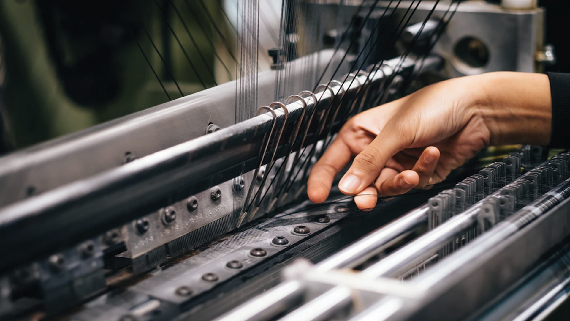 Aumenta la caída de empleo formal bien remunerado en México, advierte estudio