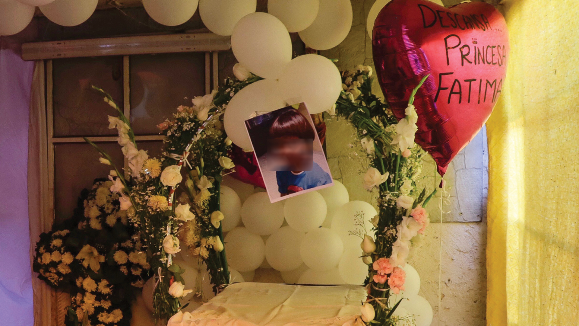 Indignación y enojo por el asesinato de Fátima, una niña de 7 años en la Ciudad de México - fatima-funeral-1