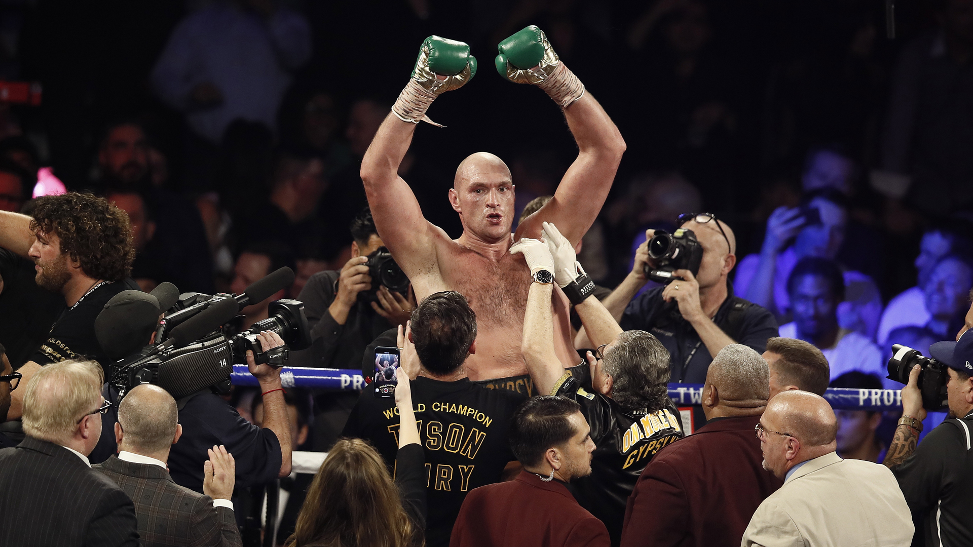 Fury es nuevo campeón de peso completo del CMB tras vencer a Wilder