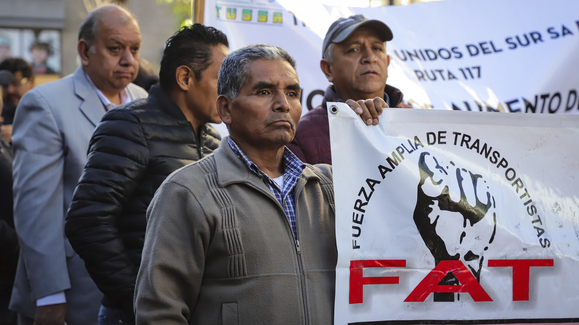 Transportistas amagan con movilizaciones en la capital para el miércoles