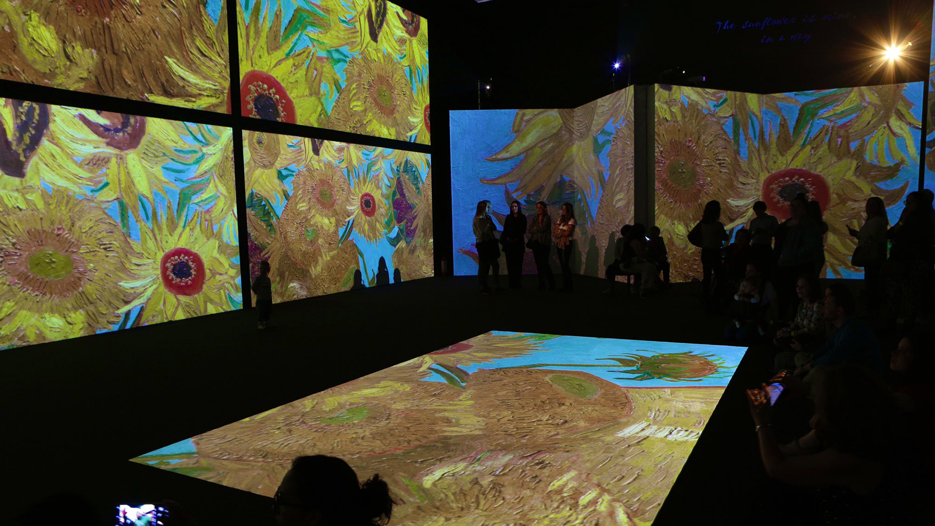 Exposición “es como sentir la inspiración de Van Gogh en carne viva”, asegura Bernardo Noval