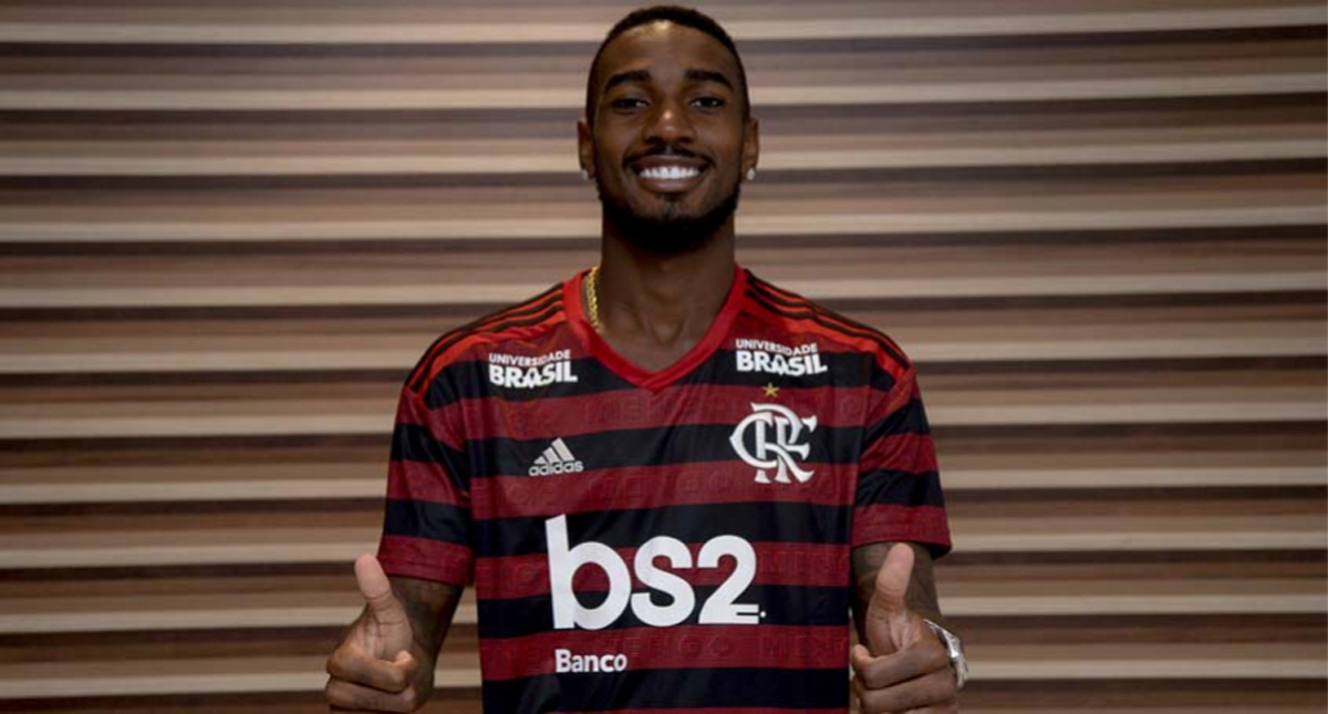 Jugador del Flamengo encuentra su cartera tras pedir ayuda en Twitter